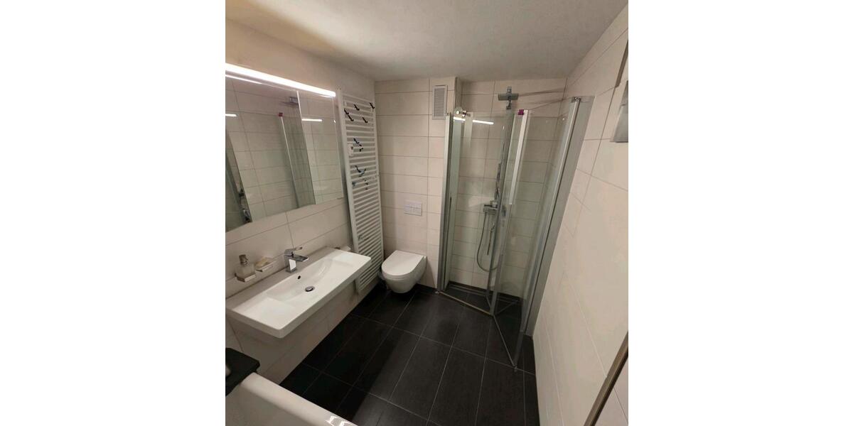 Helle Maisonette-Wohnung mit Balkon – ca. 96 m² – privat 4 zimmer