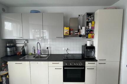 Gemütliche 2 Zi.Whg.mit offener Wohnküche+Einbauküche, Asemissen zimmer