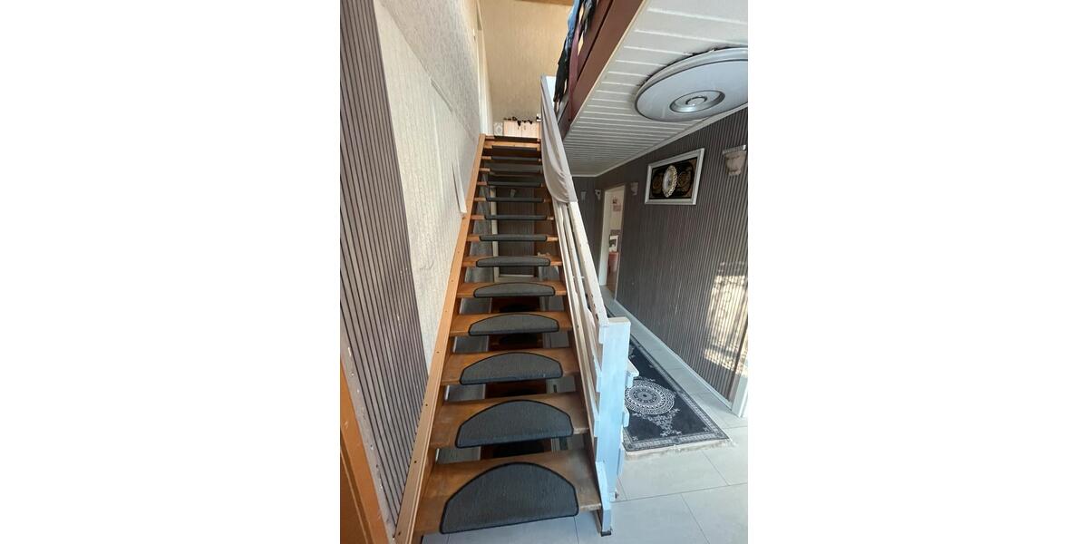 Einfamilienhaus Willebadessen - 9 Zimmer, 174 m&sup2;, 125.000&euro; | Angebot:27415949