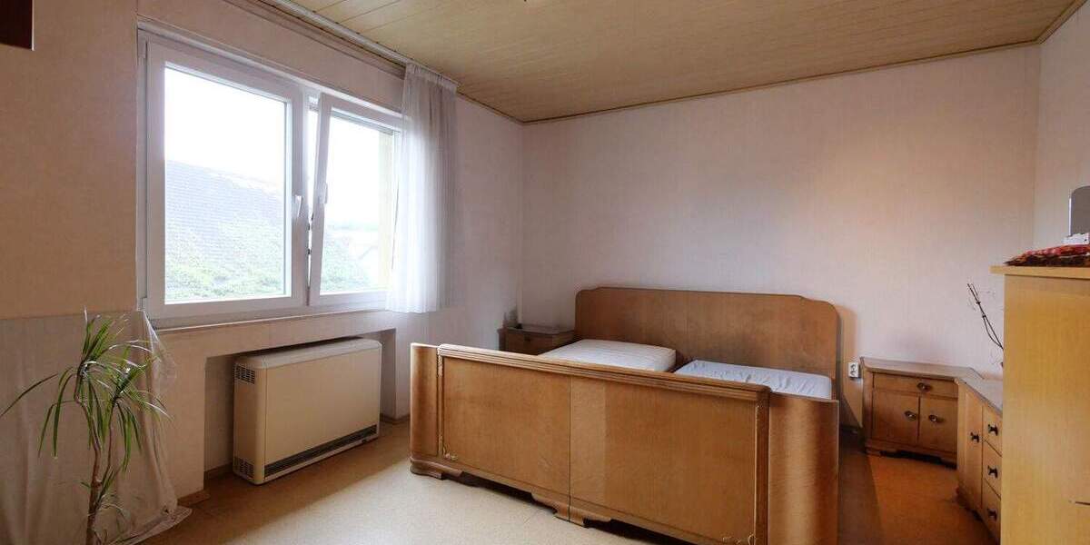 Einfamilienhaus Paderborn / Neuenbeken Neuenbeken - 6 Zimmer, 160 m&sup2;, 279.000&euro; | Angebot:25736022