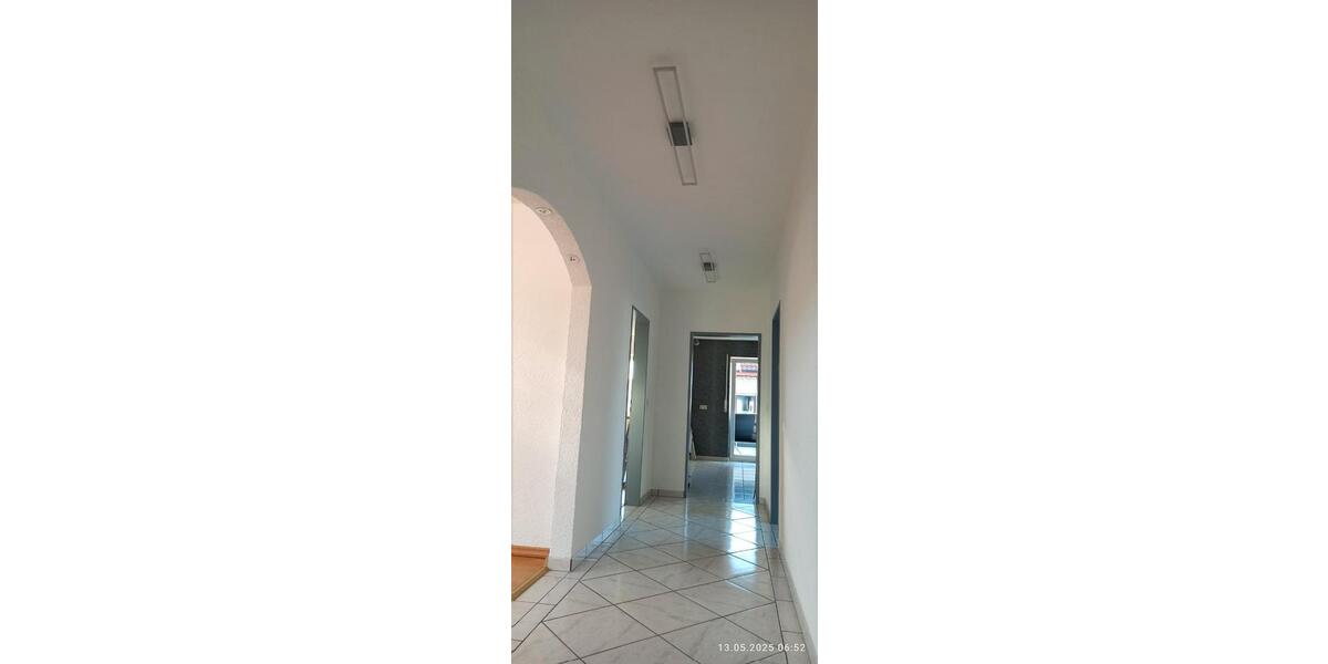 Dachgeschoßwohnung Altenbeken - 3 Zimmer, 112 m&sup2;, 730&euro; | Angebot:26462906