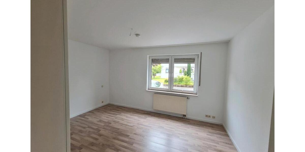 Hochparterre Bad Lippspringe - 2 Zimmer, 55 m&sup2;, 650&euro; | Angebot:27621103