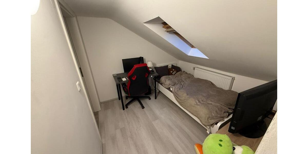 Dachgeschoßwohnung Horn-Bad Meinberg Bad Meinberg - 2 Zimmer, 40 m&sup2;, 380&euro; | Angebot:26337249