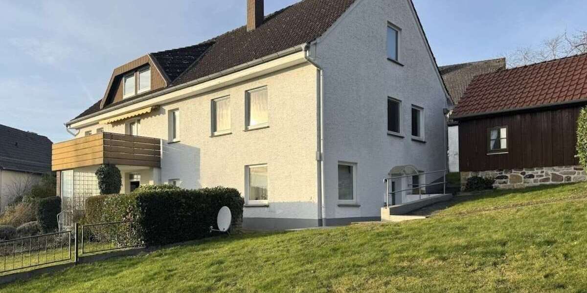 Einfamilienhaus Horn-Bad Meinberg Bad Meinberg - 8 Zimmer, 190 m&sup2;, 259.000&euro; | Angebot:25246605