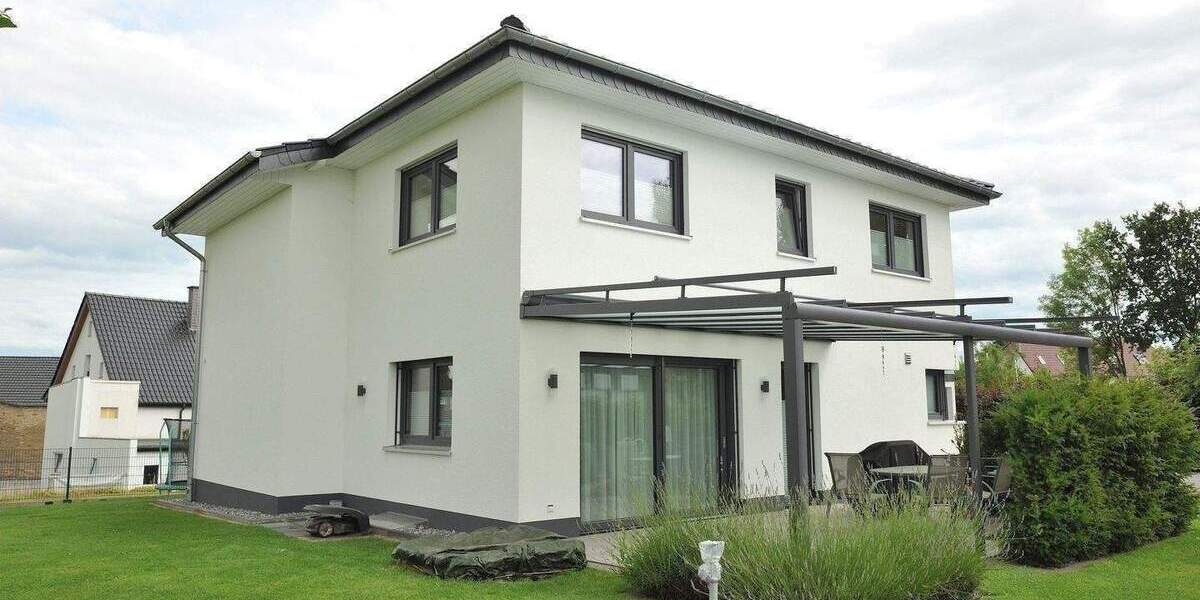 Einfamilienhaus Lippstadt Bökenförde - 5 Zimmer, 136 m&sup2;, 394.270&euro; | Angebot:25279093