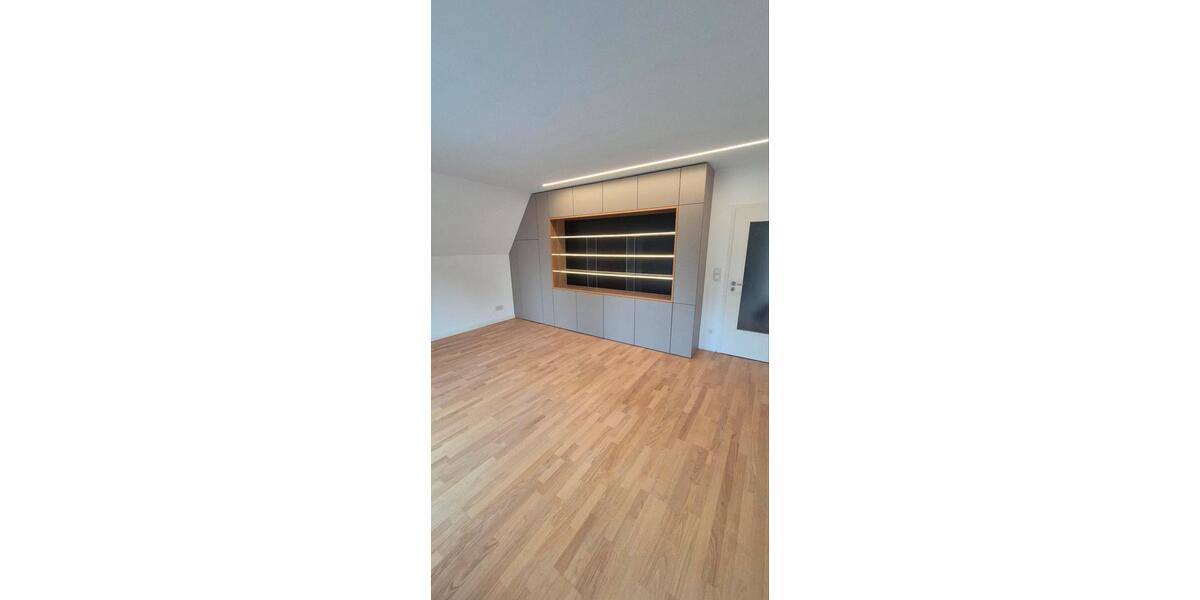 Etagenwohnung Paderborn Univiertel - 4 Zimmer, 110 m&sup2;, 1.400&euro; | Angebot:27596971