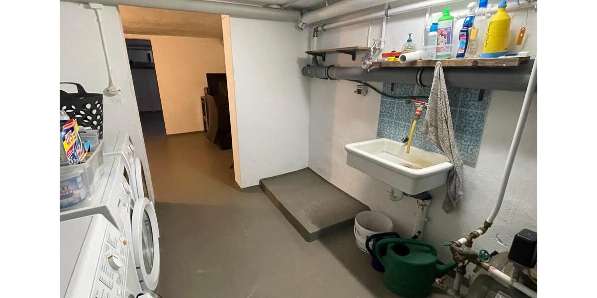Etagenwohnung Salzkotten - 2 Zimmer, 90 m&sup2;, 650&euro; | Angebot:25403020