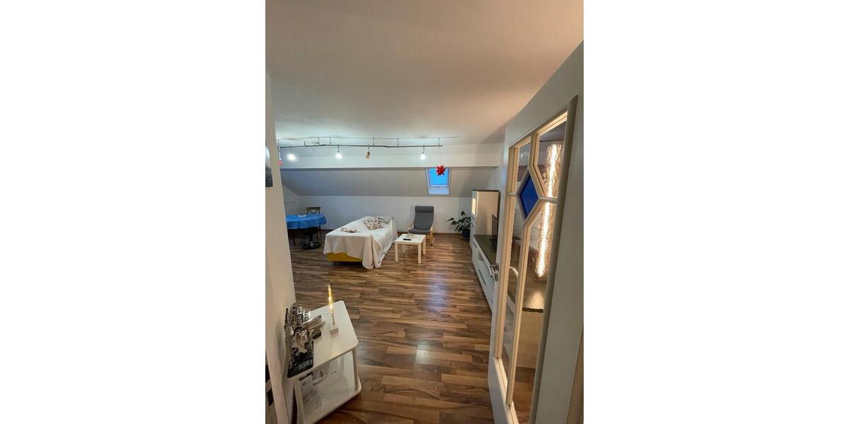 Helle 3-Zimmer-Wohnung mit Balkon&Stellplatz 3 zimmer