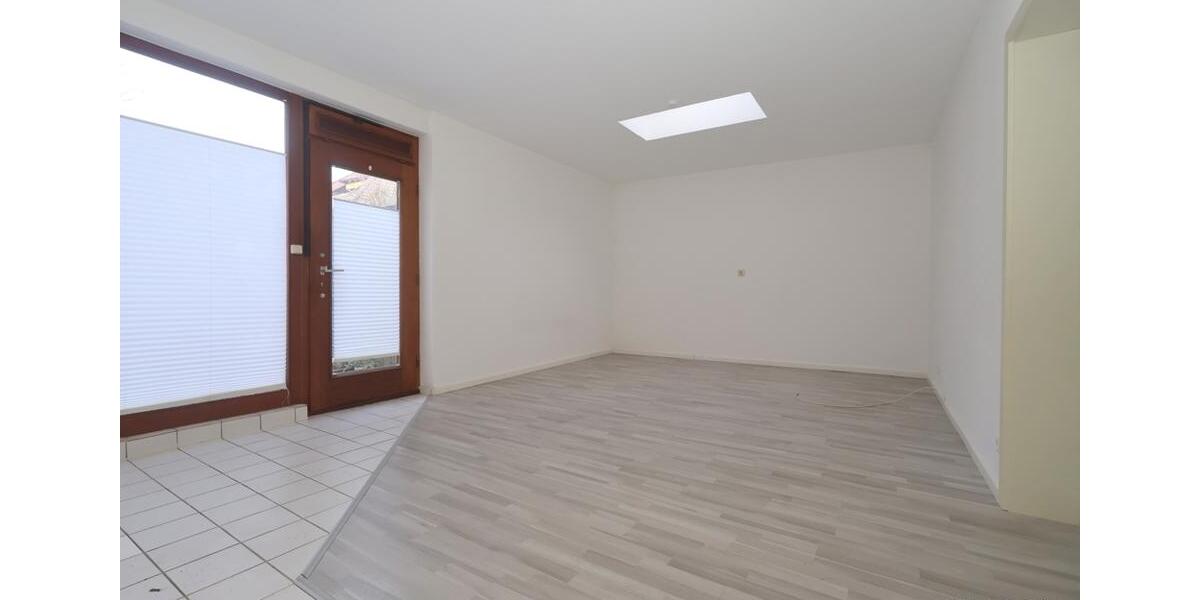 Erdgeschoßwohnung Paderborn Neuenbeken - 1 Zimmer, 47 m&sup2;, 470&euro; | Angebot:24815482