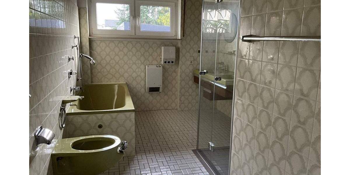 Mehrfamilienhaus, Wohnhaus Delbrück - 8 Zimmer, 210 m&sup2;, 360.000&euro; | Angebot:25418672