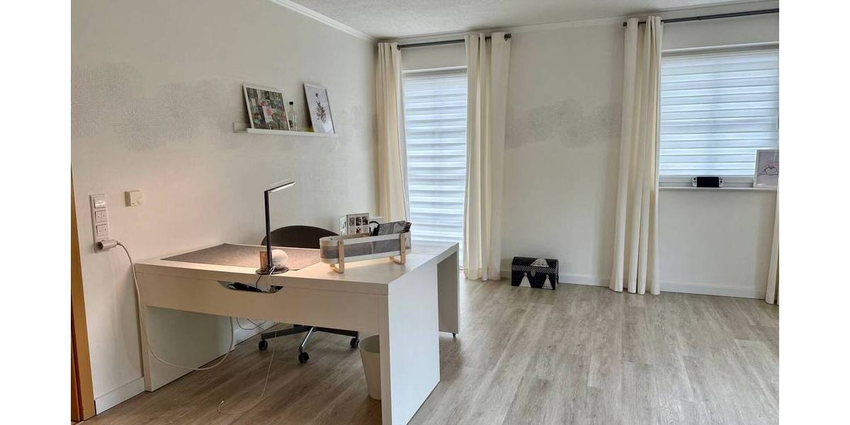Einfamilienhaus Steinheim - 9 Zimmer, 291 m&sup2;, 650.000&euro; | Angebot:26731539