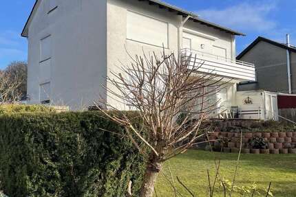 Haus Detmold Hakedahl - 10 Zimmer, 145 m&sup2;, 390.000&euro; | Angebot:26732285