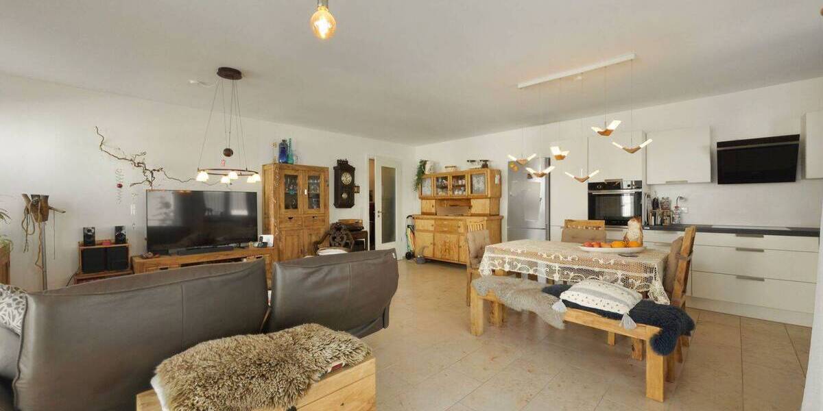 Etagenwohnung Paderborn Kernstadt - 3 Zimmer, 84 m&sup2;, 340.000&euro; | Angebot:26454195