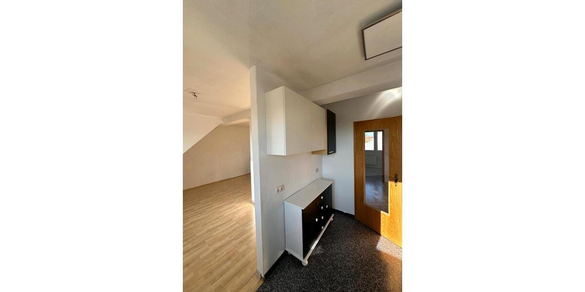 Dachgeschoßwohnung Lippstadt Garfeln - 2 Zimmer, 60 m&sup2;, 550&euro; | Angebot:26272557