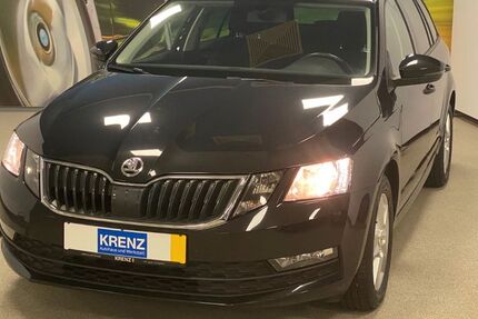 Skoda Octavia 77.473 km 17.990 &euro; Paderborn 33100