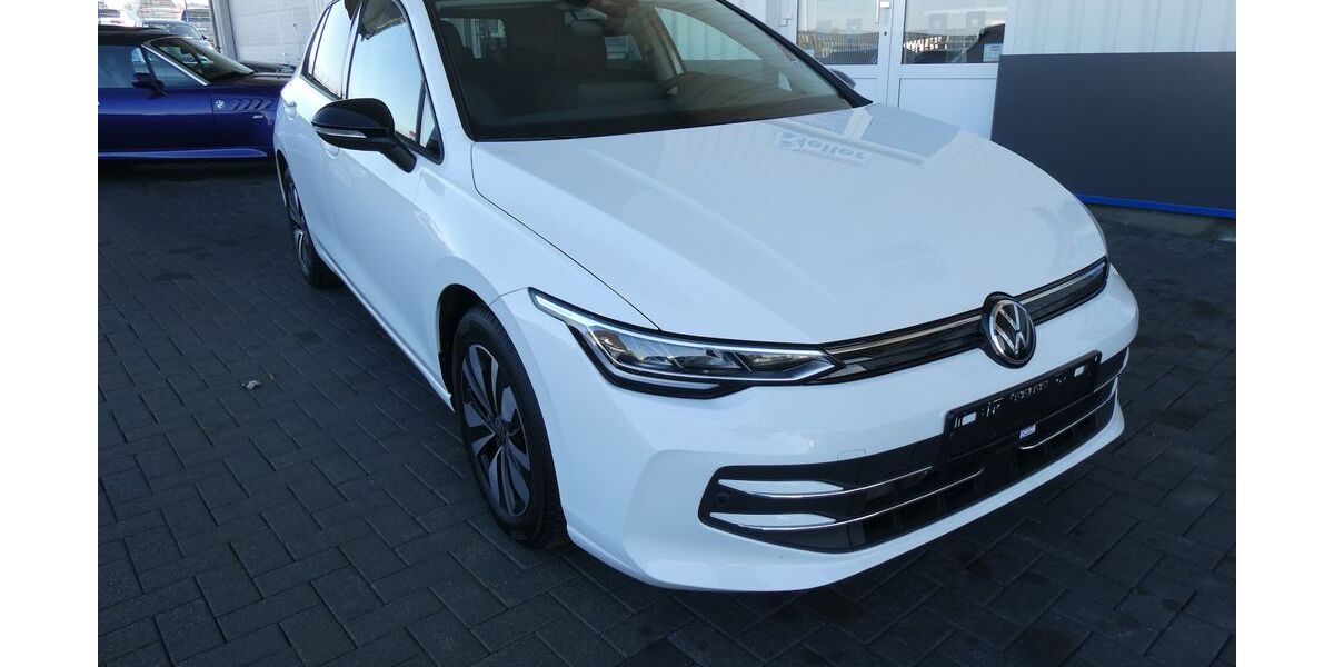 VW Golf 24.690 km 25.890 € Paderborn 33106