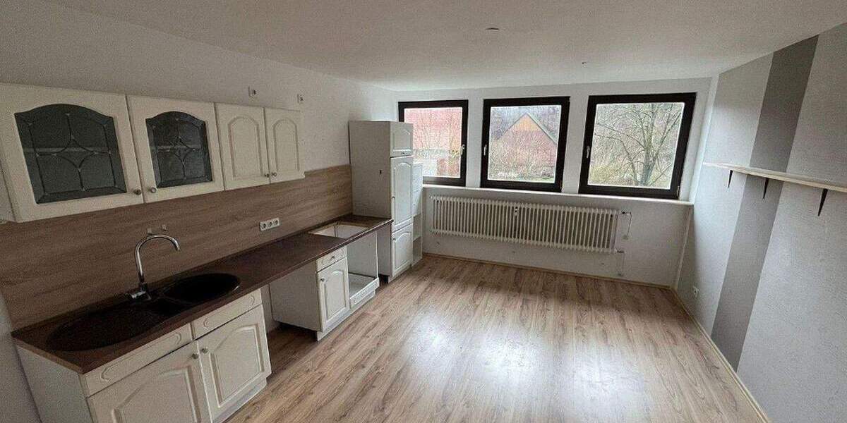 Etagenwohnung Horn-Bad Meinberg Billerbeck - 5 Zimmer, 167 m&sup2;, 999&euro; | Angebot:25771949