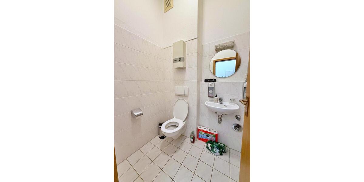 Gewerbeobjekt Horn-Bad Meinberg Bad Meinberg - 680&euro; | Angebot:23729738