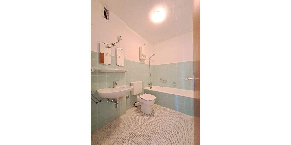 Etagenwohnung Paderborn Kernstadt - 3 Zimmer, 69 m&sup2;, 190.000&euro; | Angebot:25760497