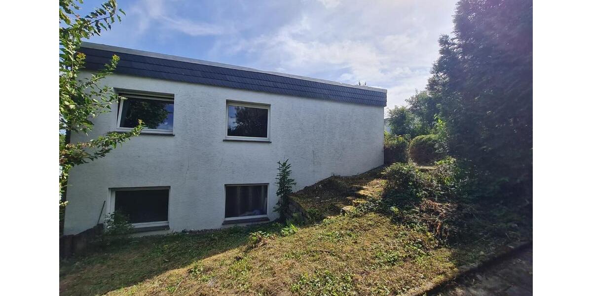 Einfamilienhaus Paderborn Neuenbeken - 7 Zimmer, 197 m&sup2;, 490.000&euro; | Angebot:27622030