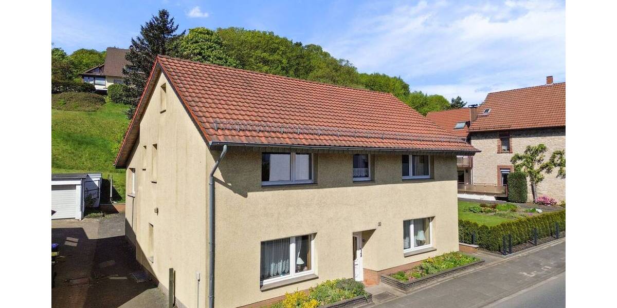 Einfamilienhaus Oerlinghausen - 8 Zimmer, 133 m&sup2;, 265.000&euro; | Angebot:26644191