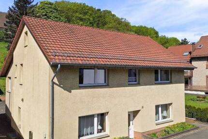 Haus Oerlinghausen - 8 Zimmer, 133 m&sup2;, 265.000&euro; | Angebot:26644191