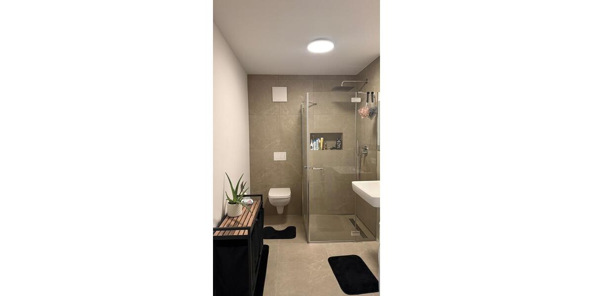 Einfamilienhaus Hövelhof - 2 Zimmer, 47 m&sup2;, 882&euro; | Angebot:27623807