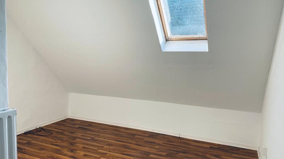 Dachgeschoßwohnung Paderborn Univiertel - 3 Zimmer, 86 m&sup2;, 650&euro; | Angebot:25433189