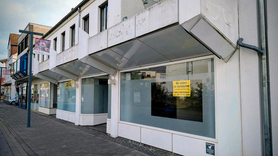Gewerbeobjekt Bad Lippspringe - 1.440&euro; | Angebot:26470115