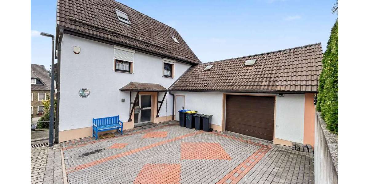 Einfamilienhaus Büren - 5 Zimmer, 140 m&sup2;, 159.000&euro; | Angebot:27071604