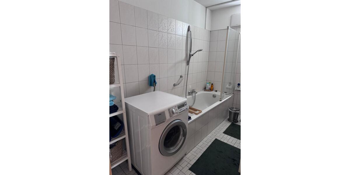 Etagenwohnung Lippstadt - 1 Zimmer, 76 m&sup2;, 880&euro; | Angebot:26592540