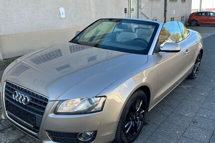 Audi A5 173.000 km 8.999 € Paderborn 33100