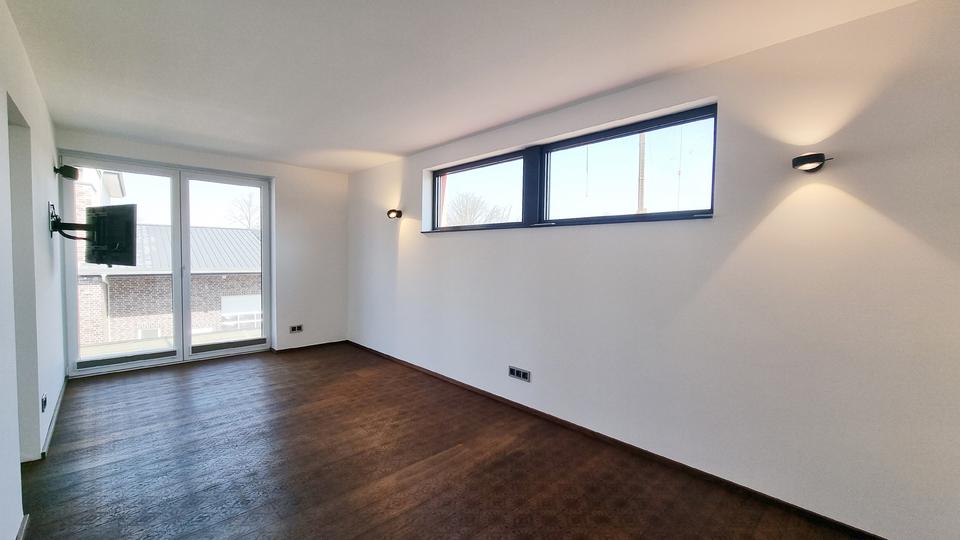 Einfamilienhaus Schloß Holte-Stukenbrock Stukenbrock - 3.5 Zimmer, 200 m&sup2;, 1.980&euro; | Angebot:26093828