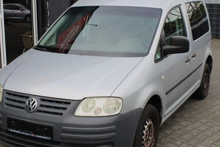 VW Caddy 270.803 km 2.300 &euro; Paderborn 33104