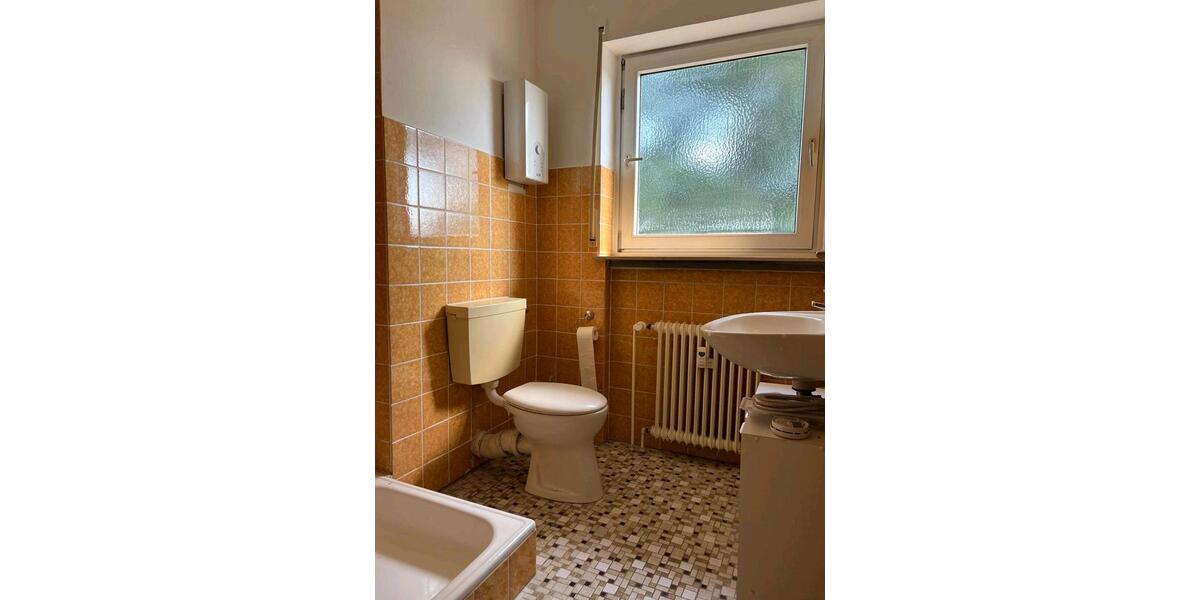 Etagenwohnung Paderborn Neuenbeken - 1 Zimmer, 30 m&sup2;, 450&euro; | Angebot:25443945