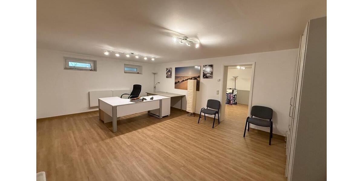 Etagenwohnung Paderborn Neuenbeken - 2 Zimmer, 60 m&sup2;, 450&euro; | Angebot:25221205