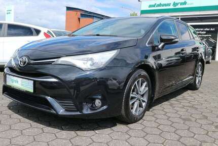 Toyota Avensis 128.319 km 13.990 &euro; Paderborn Schloß-Neuhaus 33104