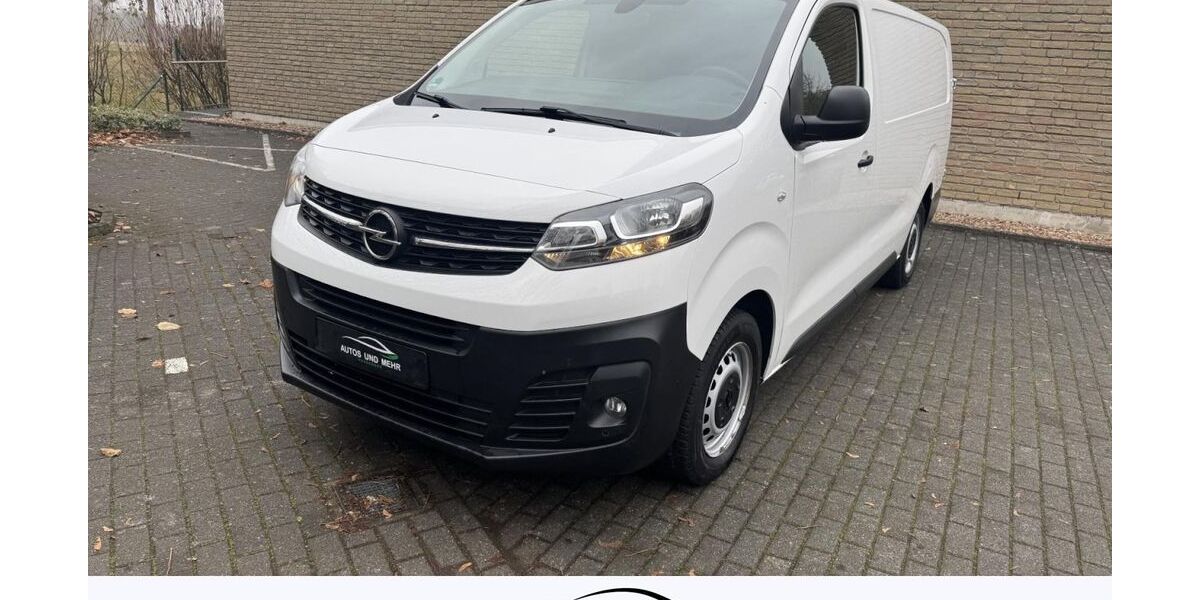 Opel Vivaro 93.000 km 12.499 € Paderborn 33100