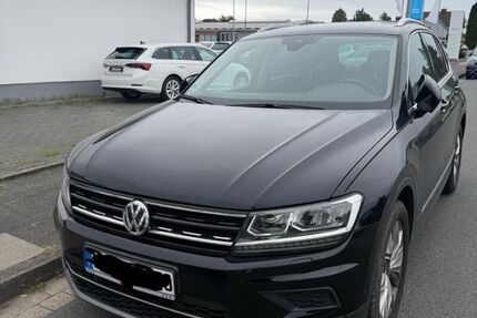 VW Tiguan 135.000 km 18.900 &euro; Horn-Bad Meinberg 32805