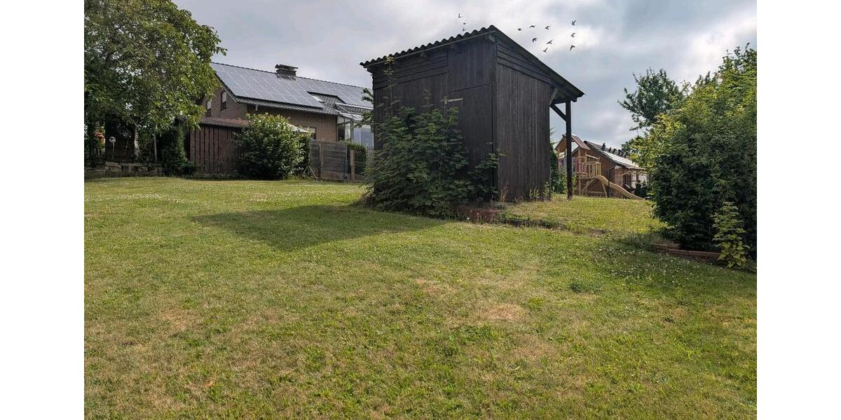 Mehrfamilienhaus, Wohnhaus Nieheim - 16 Zimmer, 300 m&sup2;, 190.000&euro; | Angebot:27030692