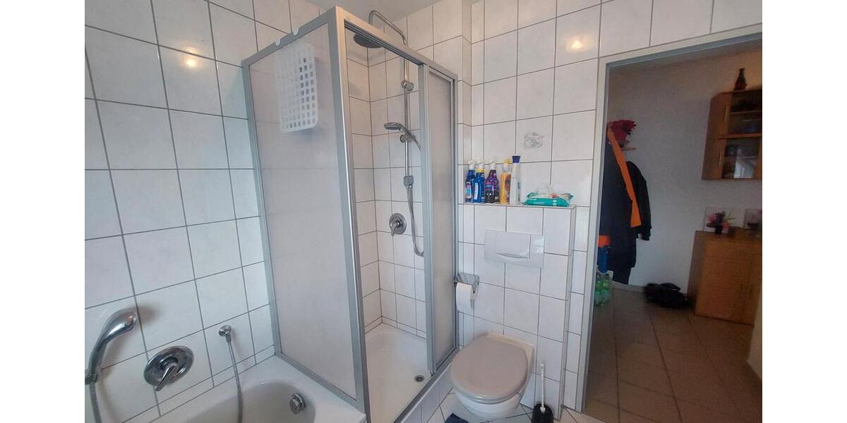 Dachgeschoßwohnung Brakel - 2 Zimmer, 42 m&sup2;, 195&euro; | Angebot:26648380