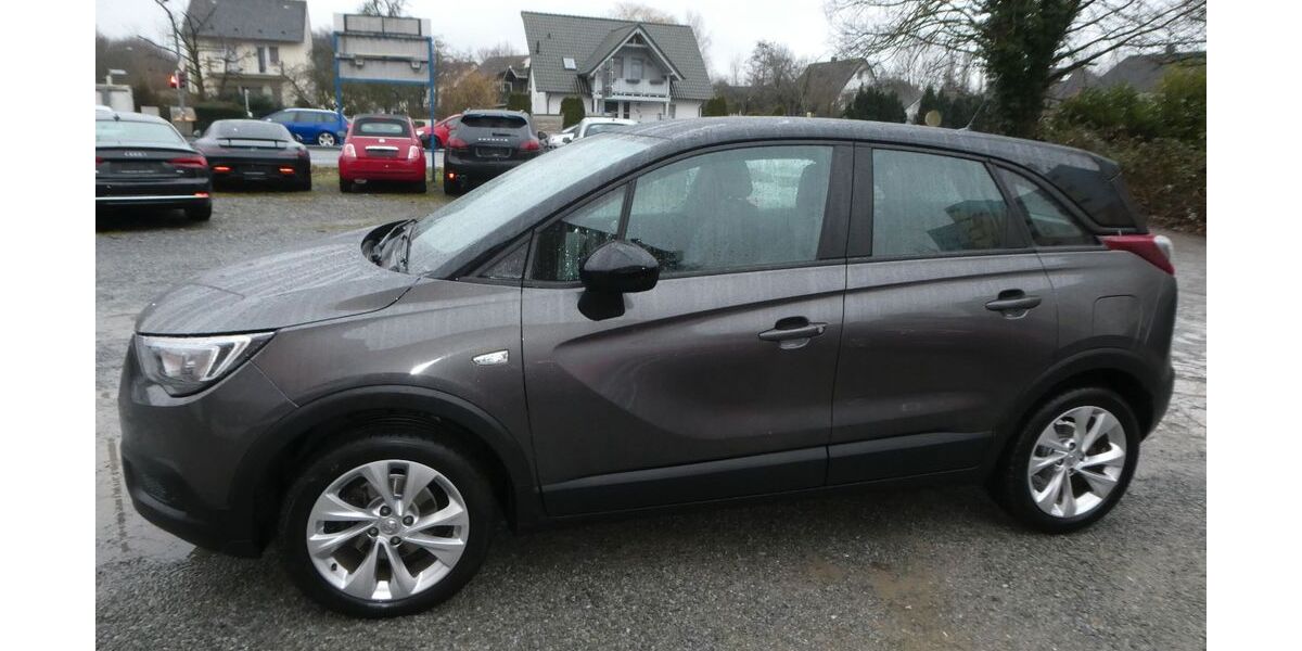 Opel Crossland (X) 66.200 km 12.850 &euro; Paderborn 33100