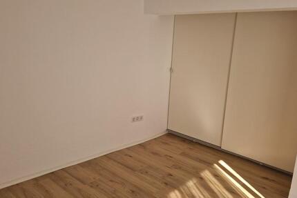 Wohnung Bad Lippspringe - 1 Zimmer, 18 m&sup2;, 350&euro; | Angebot:25613621