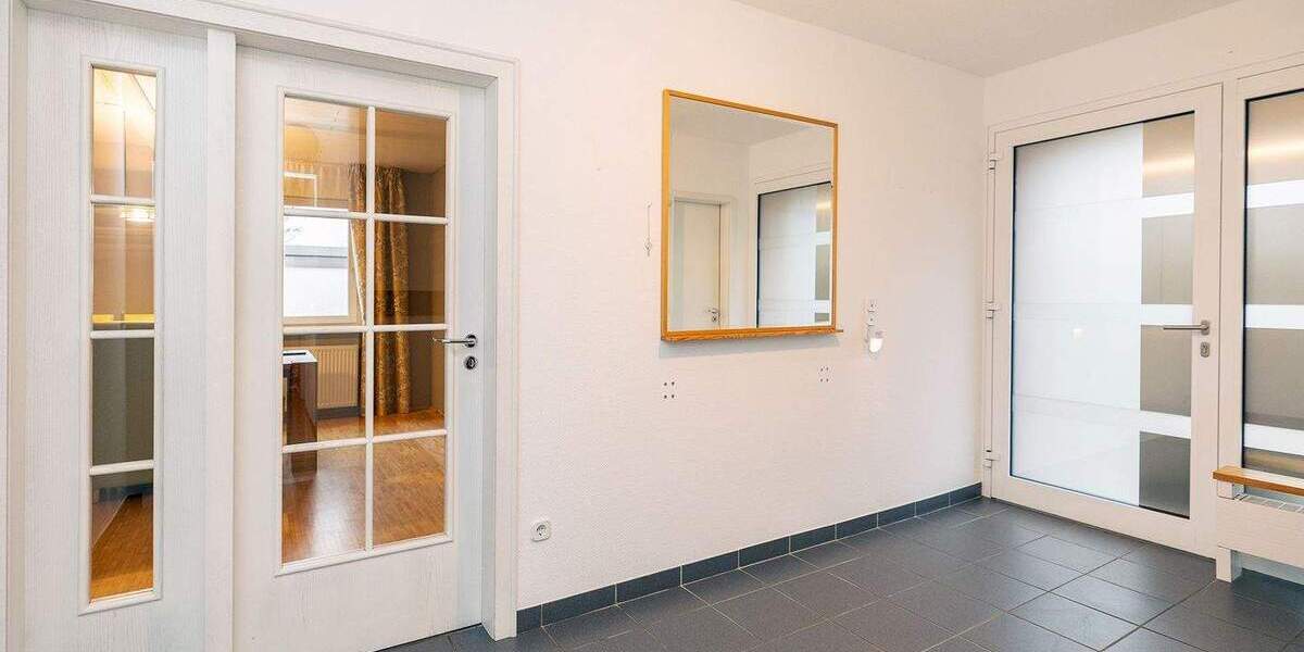 Bungalow Schloß Holte-Stukenbrock Stukenbrock - 4 Zimmer, 124 m&sup2;, 415.000&euro; | Angebot:26643999