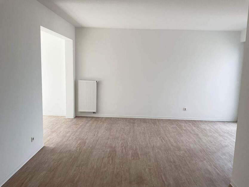 Direkt einziehen und WOHNFÜHLEN! 3 Zimmer mit Balkon! Moderne Ausstattung, Tageslichtbad, Aufzug 3 zimmer
