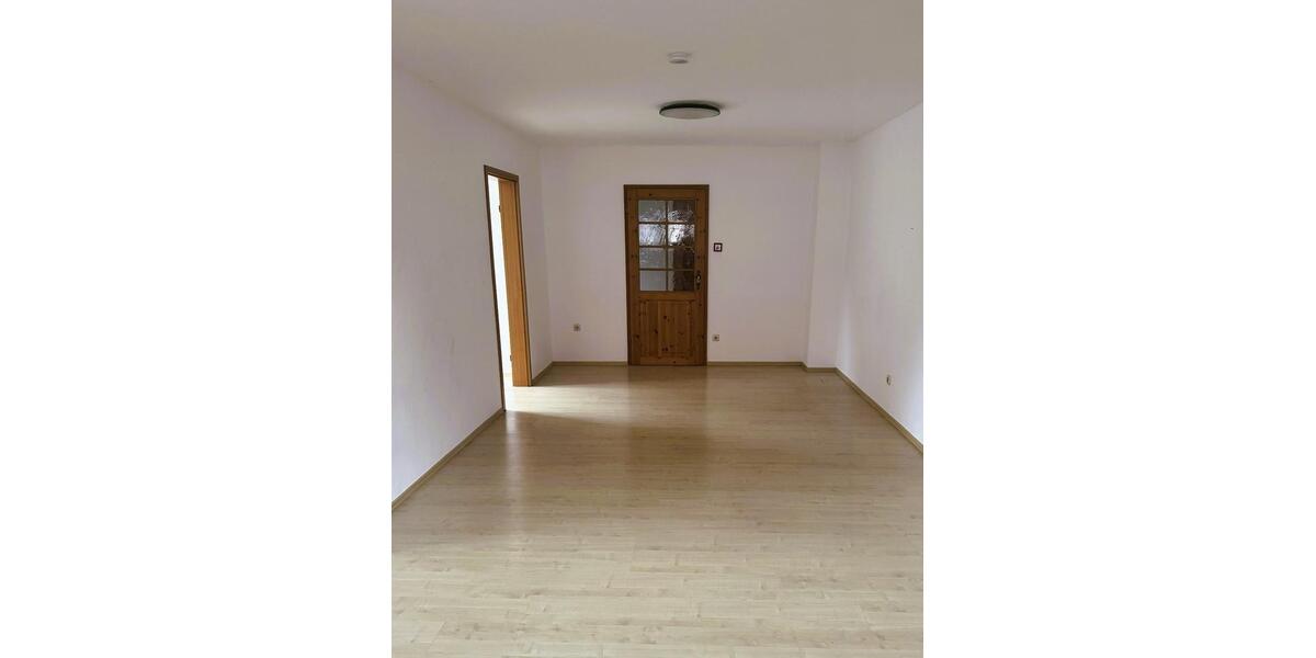 Etagenwohnung Hövelhof - 4 Zimmer, 110 m&sup2;, 225.000&euro; | Angebot:27630502