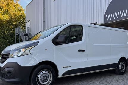 Renault Trafic 151.080 km 7.490 &euro; Paderborn 33102