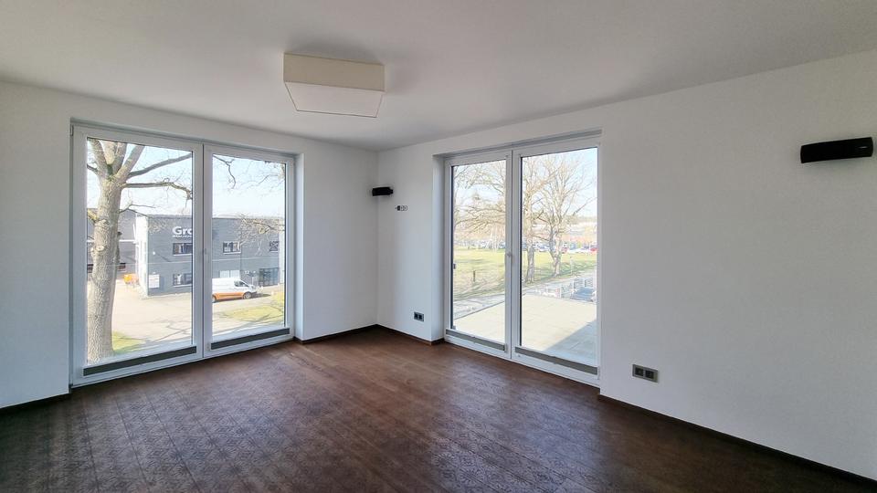 Einfamilienhaus Schloß Holte-Stukenbrock Stukenbrock - 3.5 Zimmer, 200 m&sup2;, 1.980&euro; | Angebot:26093828