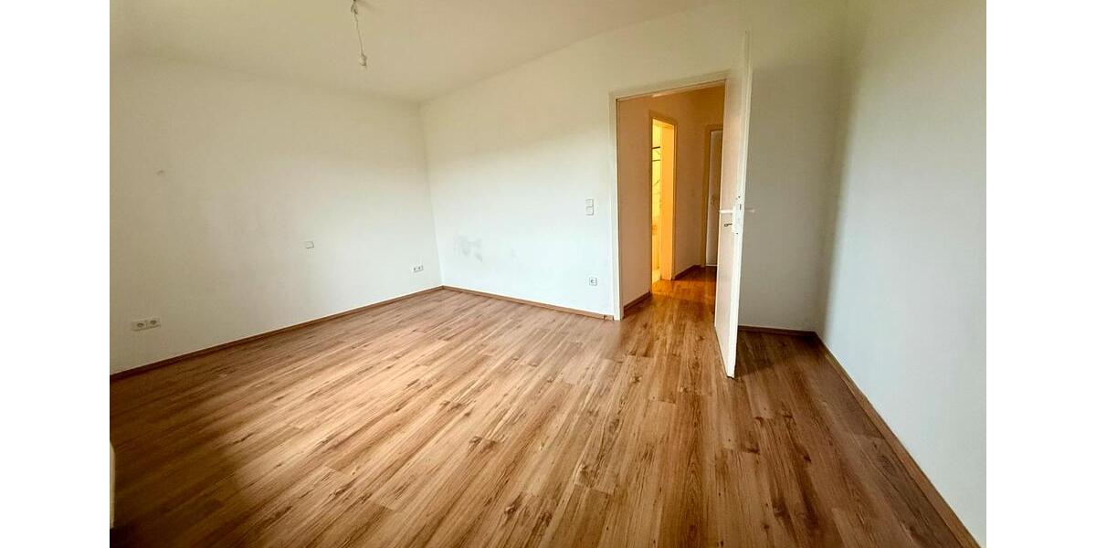 Etagenwohnung Paderborn Neuenbeken - 3 Zimmer, 86 m&sup2;, 240.000&euro; | Angebot:27627659