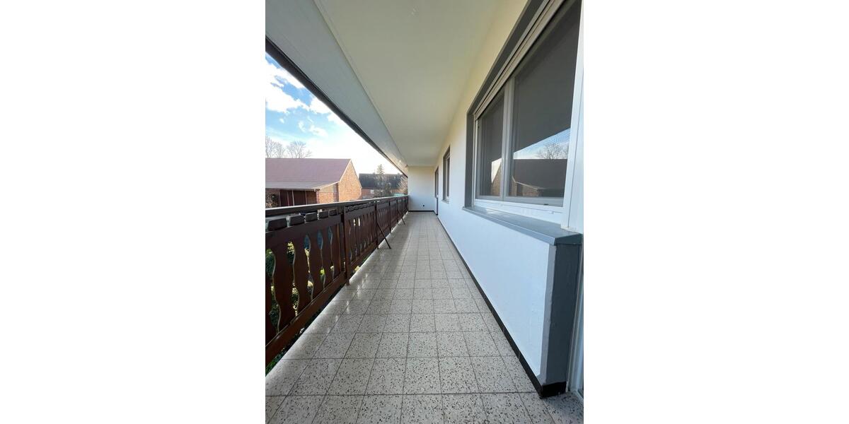 Etagenwohnung Salzkotten - 2 Zimmer, 90 m&sup2;, 650&euro; | Angebot:25403020